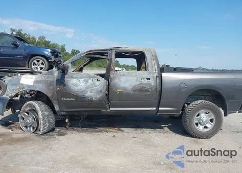 2022 Ram 2500 Tradesman 4X4 6'4 Box из США, поврежденный, VIN 3C6UR5CL6NG122012